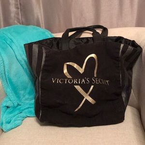 Victorias Secret Tote - free with any purchase